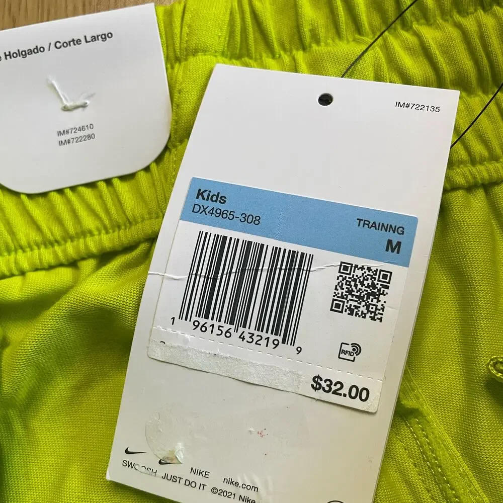 Nike Training Shorts - Picture 6 of 6